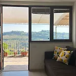 Guest house Red House Potenza Picena