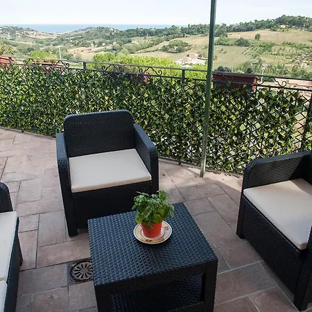 Red House 게스트하우스 4*