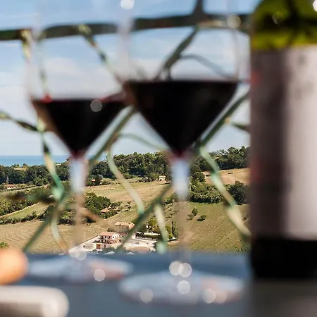 Pensión Red House Potenza Picena