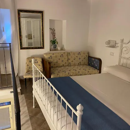 Red House Potenza Picena