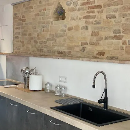 Red House 게스트하우스