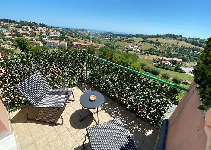 Red House Potenza Picena